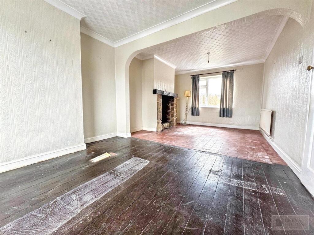 Woodlands Avenue, Cheddleton, Leek photo 4