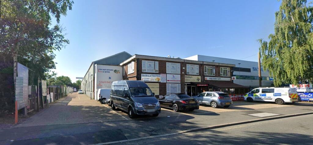 Main image of property: First Floor Offices, Bradleys Business Centre, Central Way, Feltham, TW14 0XQ