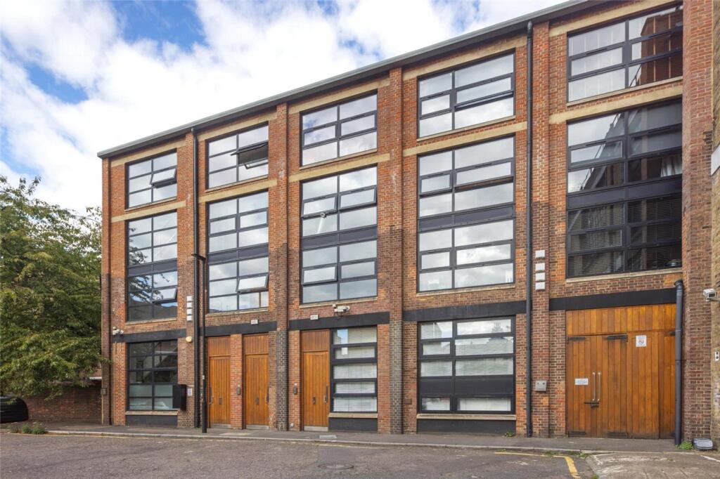 Main image of property: Dolland Street, London, SE11