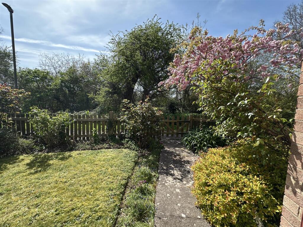 Additional image 8 of Vallet Avenue, Alcester