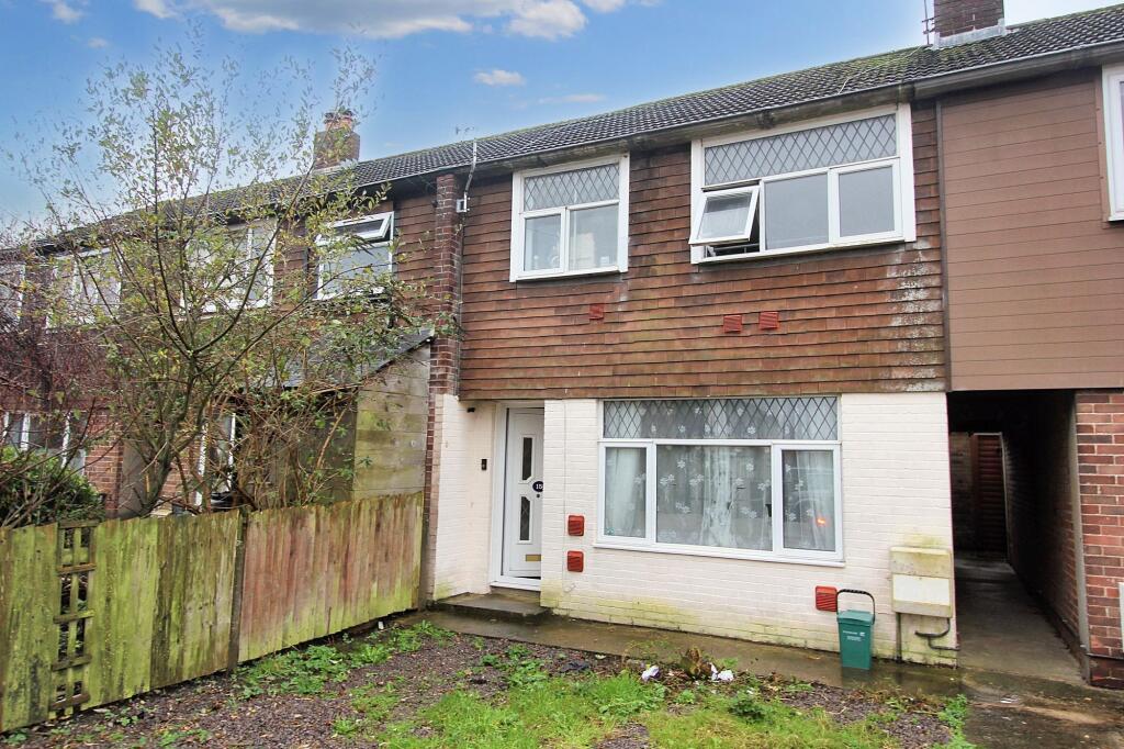 3-bed terraced on Castle Close, Boverton, CF61, £199,950