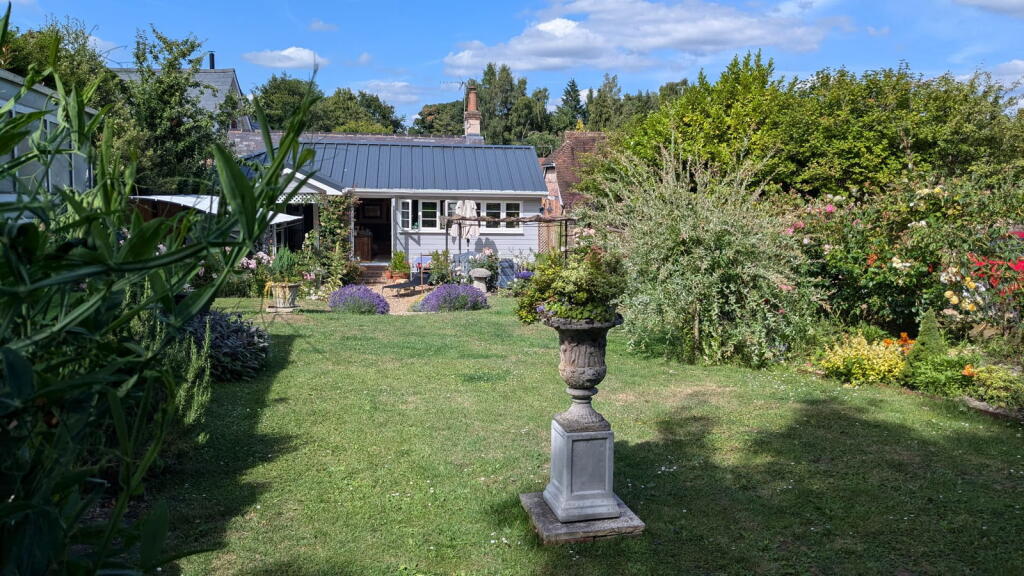 Main image of property: High Street, Selborne, Alton, GU34 3JW
