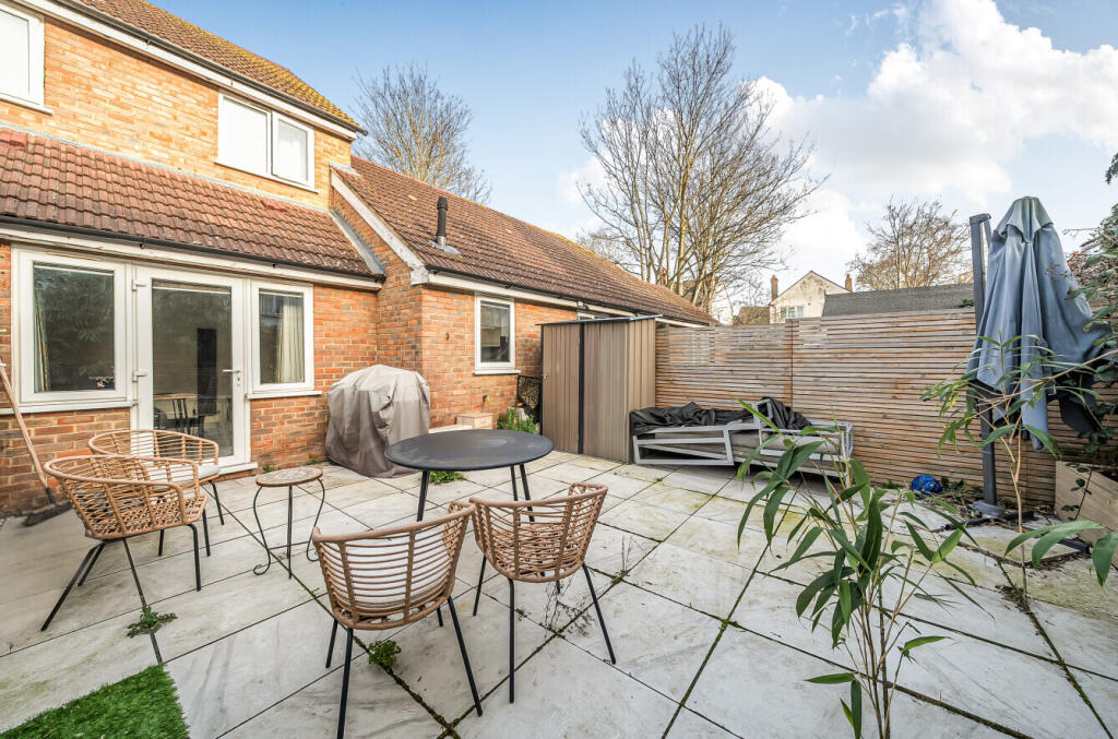 Main image of property: Taffy's How, Mitcham, CR4