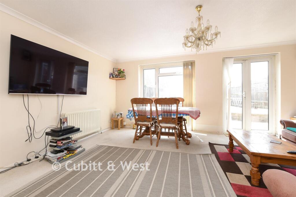 House in London, Monks Orchard - View 3
