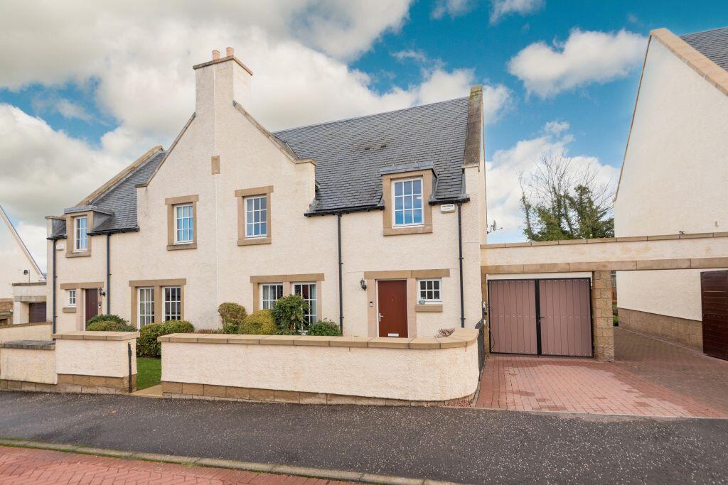 Main image of property: 32 Nungate Gardens, Haddington, East Lothian, EH41 4EE