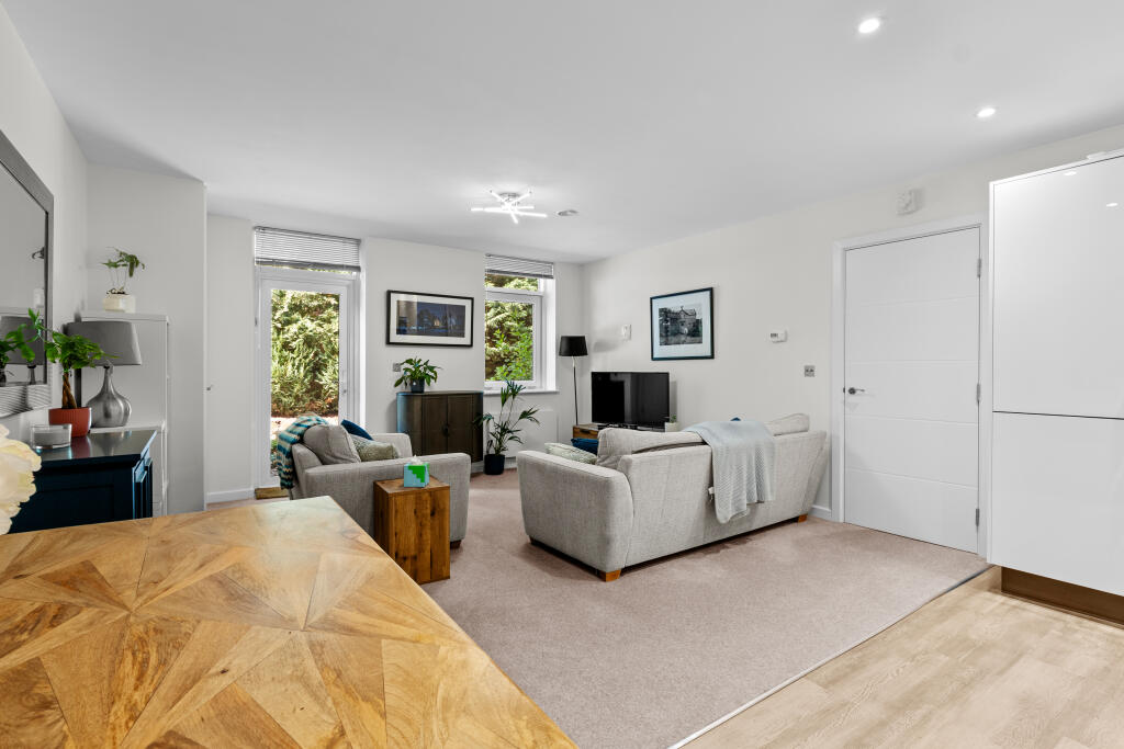 55 Marsh Lane, Solihull, B92 photo 4