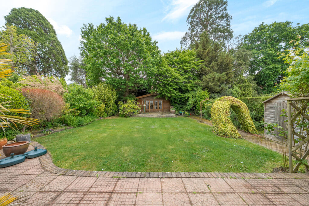 House in London - View 3
