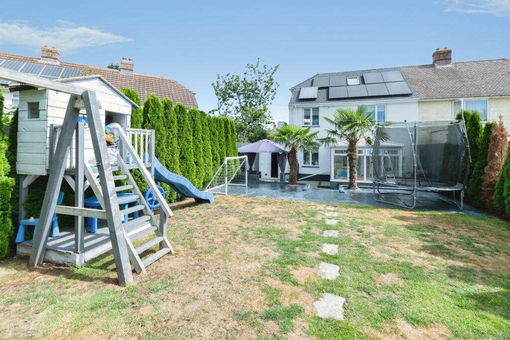 Batchelor Road, Bournemouth photo 3