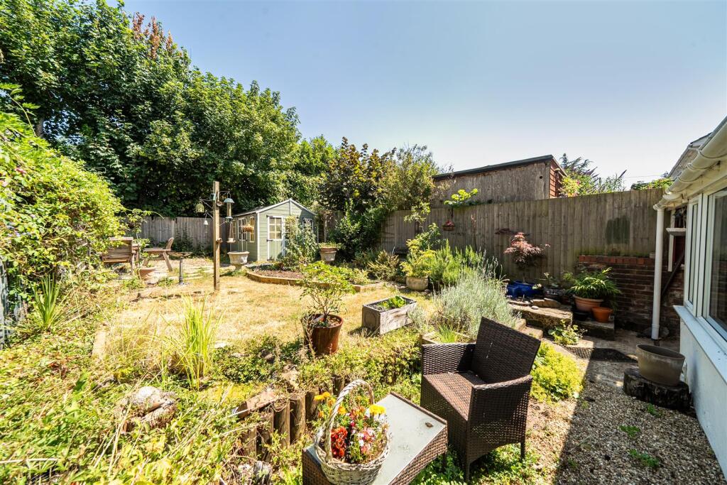 House in Syresham, West Northamptonshire - View 4