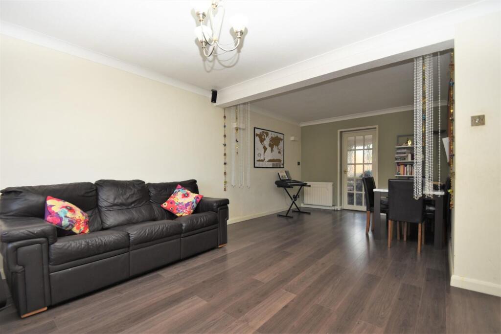 House in Southall - View 2