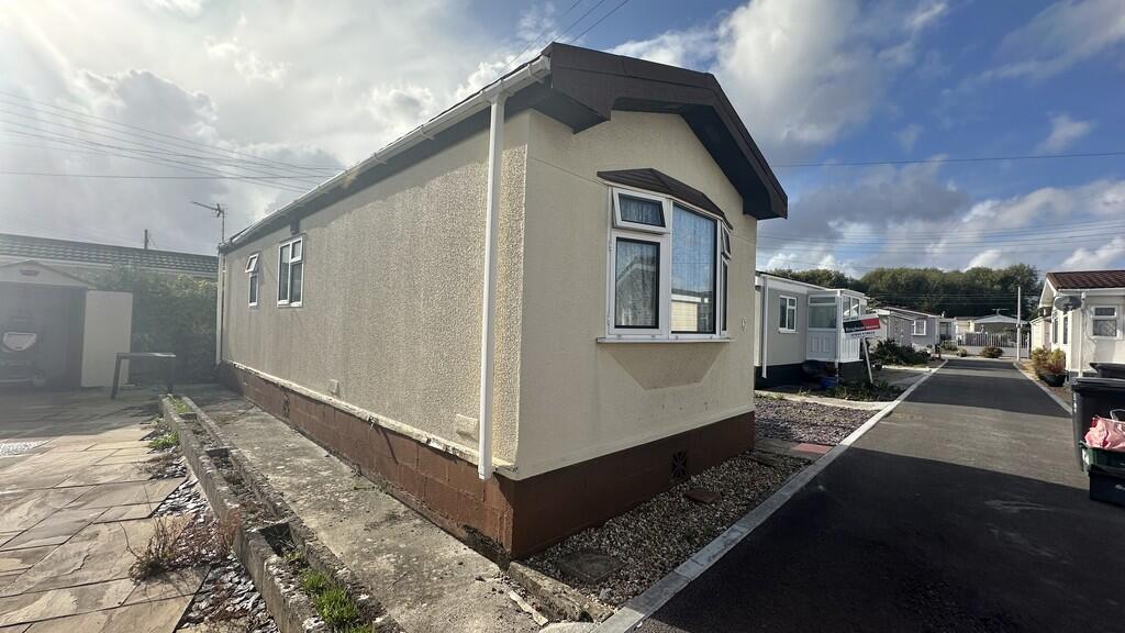 Hutton Park , Weston-super-Mare photo 2