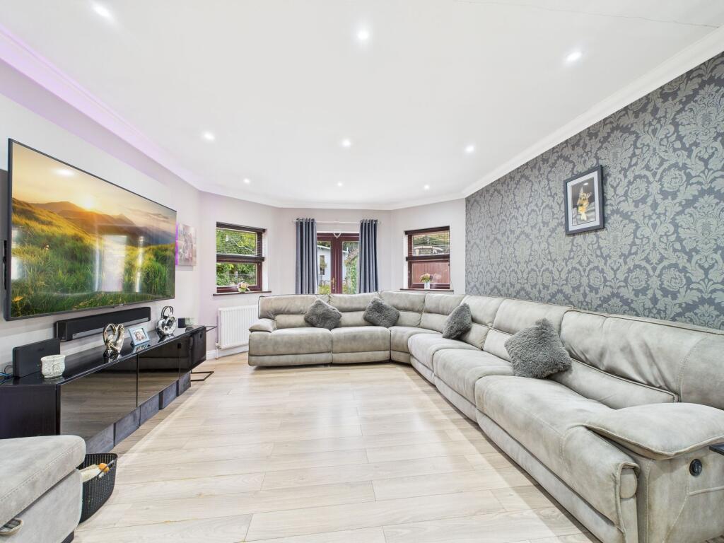 House in Thurrock, Essex - View 2