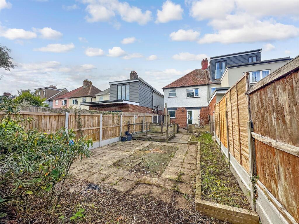 House in Canterbury - View 4