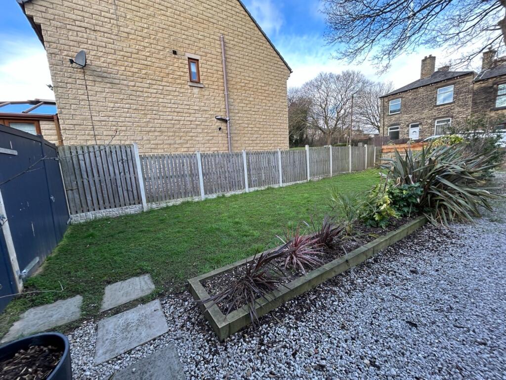 Additional image 23 of Whitcliffe Rd, Cleckheaton, BD19