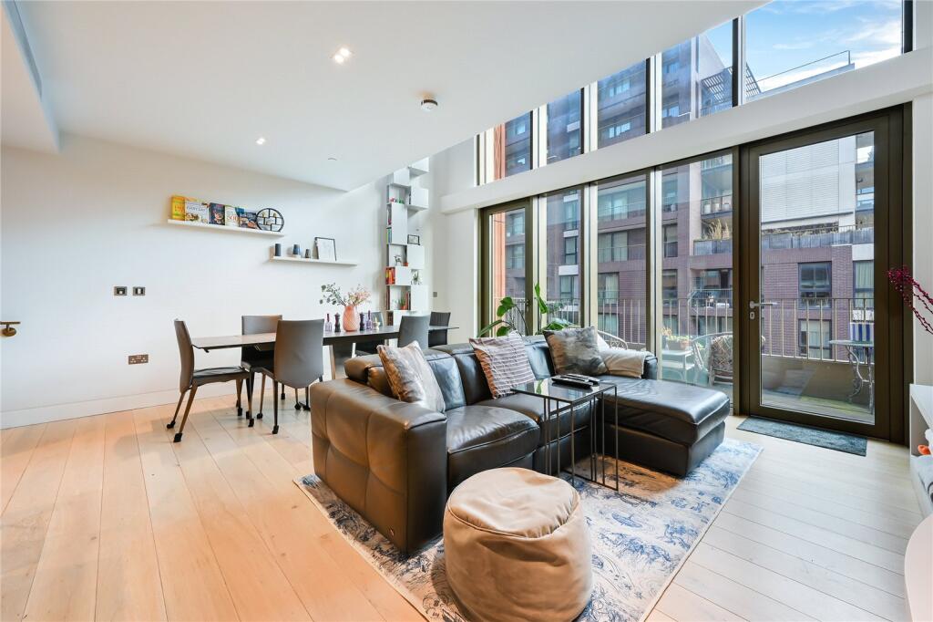 Main image of property: Tapestry Apartments, 1 Canal Reach, N1C