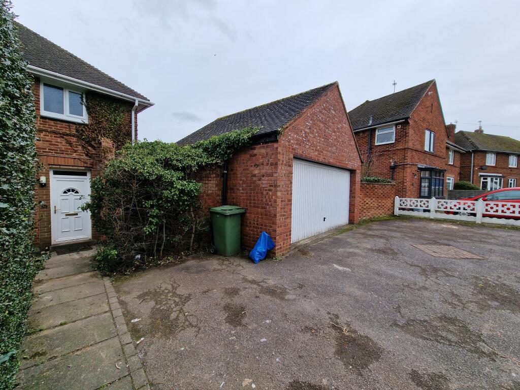 Main image of property: School Road, Tettenhall Wood, Wolverhampton, WV6