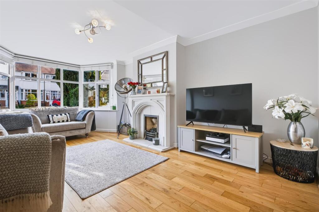 House in Bromsgrove, Wythall - View 3