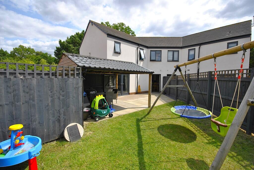 Magenta Crescent, Doncaster photo 4