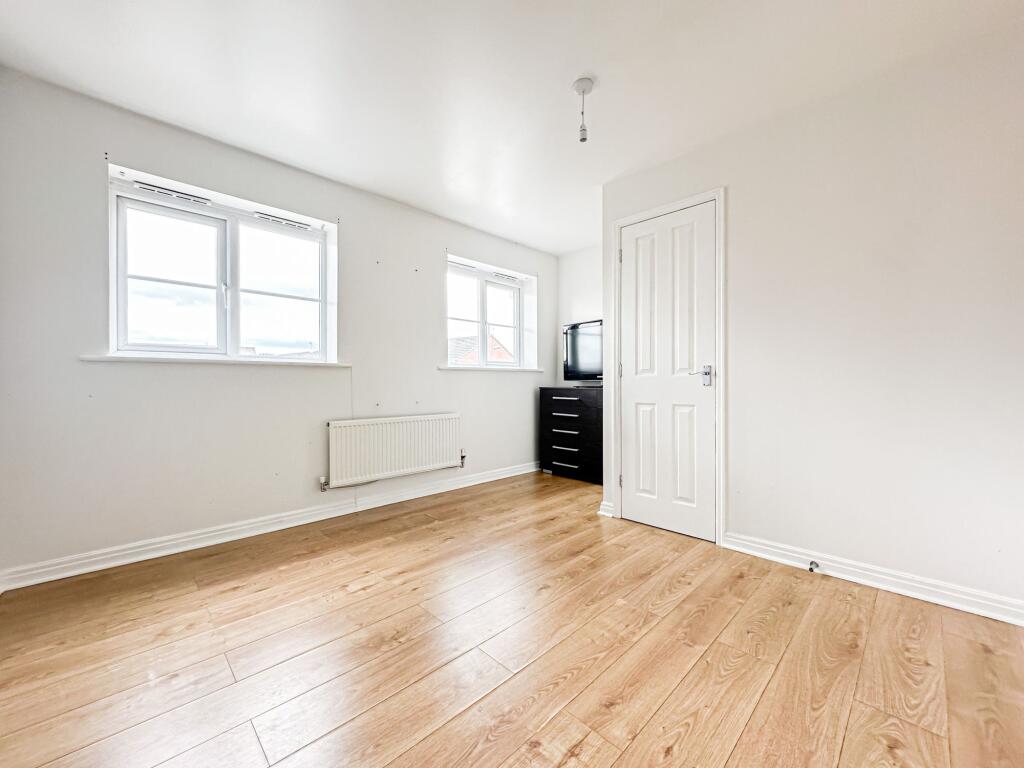 Birchfield Road, Edge Hill, L7 - More