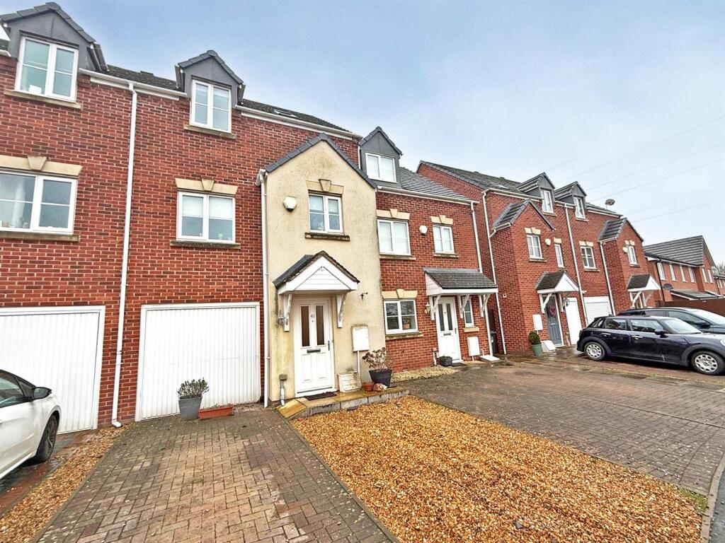 Main image of property: Mayfield Close, Battlefield, Shrewsbury