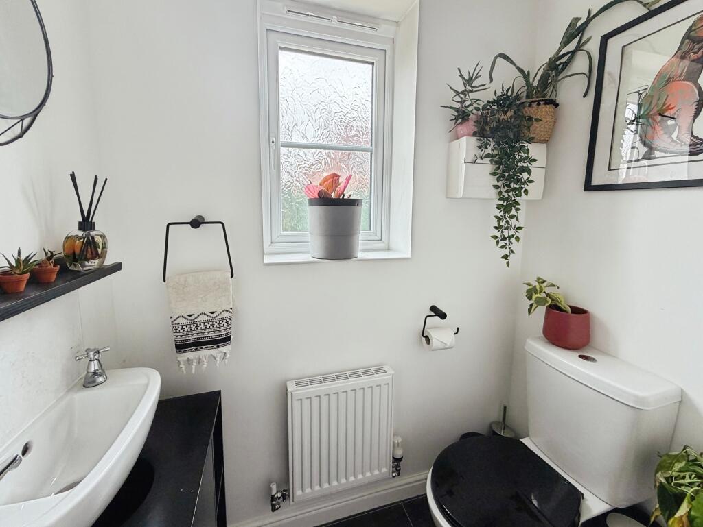House in Sheffield - View 5