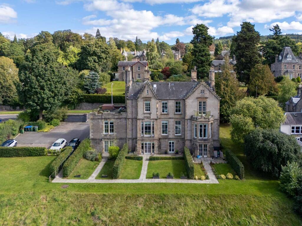 Main image of property: 2 Knowehead House, Dundee Road, Perth, Perth and Kinross, PH2