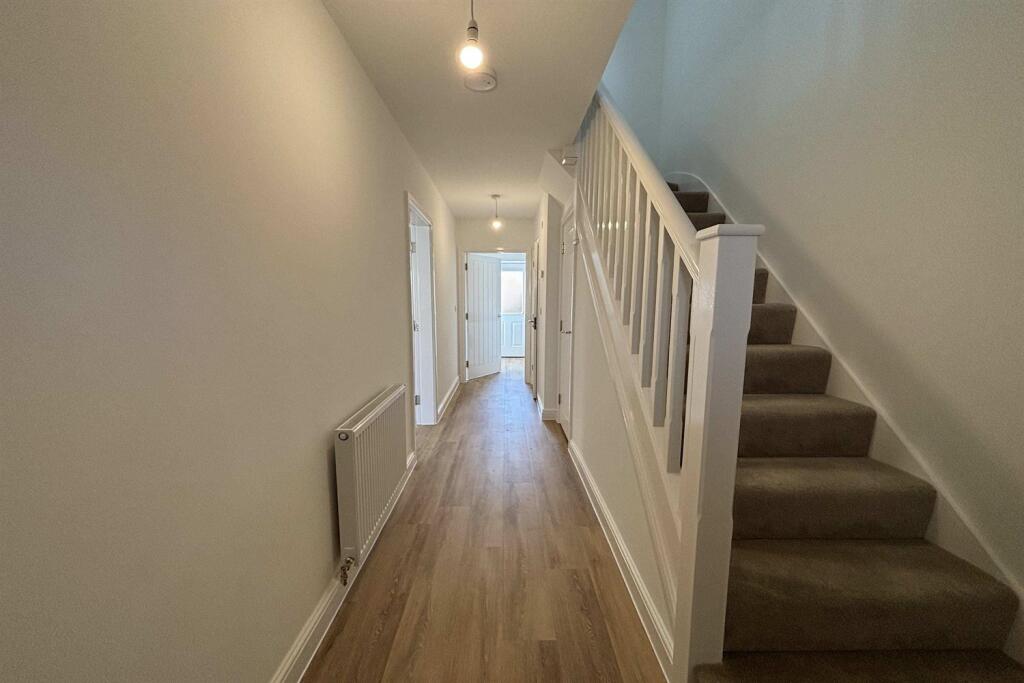 House in Northampton - View 5