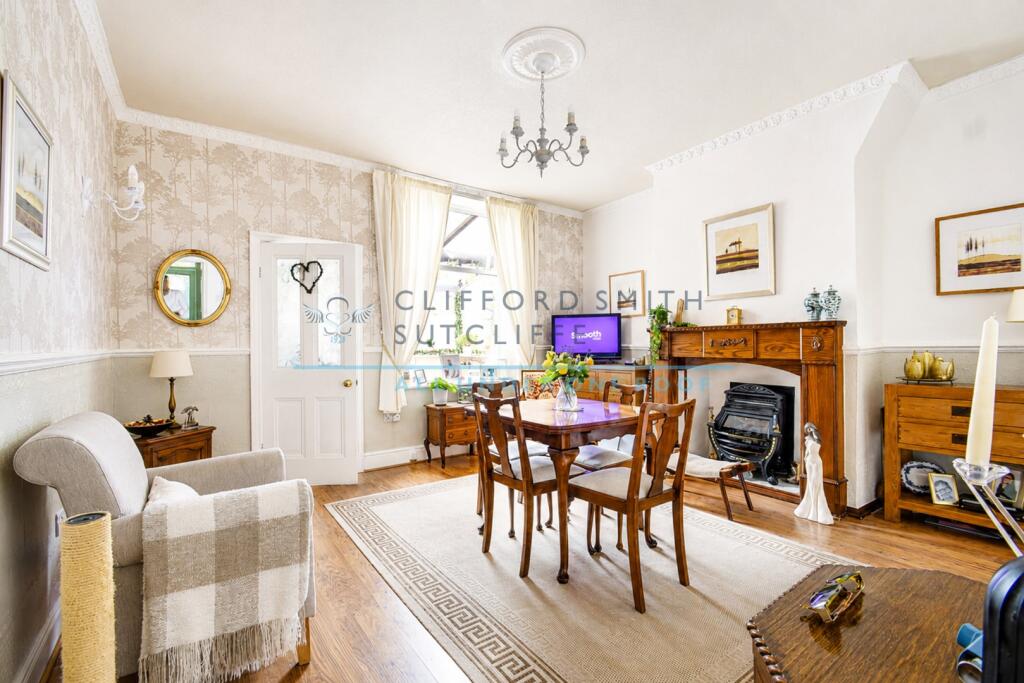 House in Burnley, Lancashire - View 3
