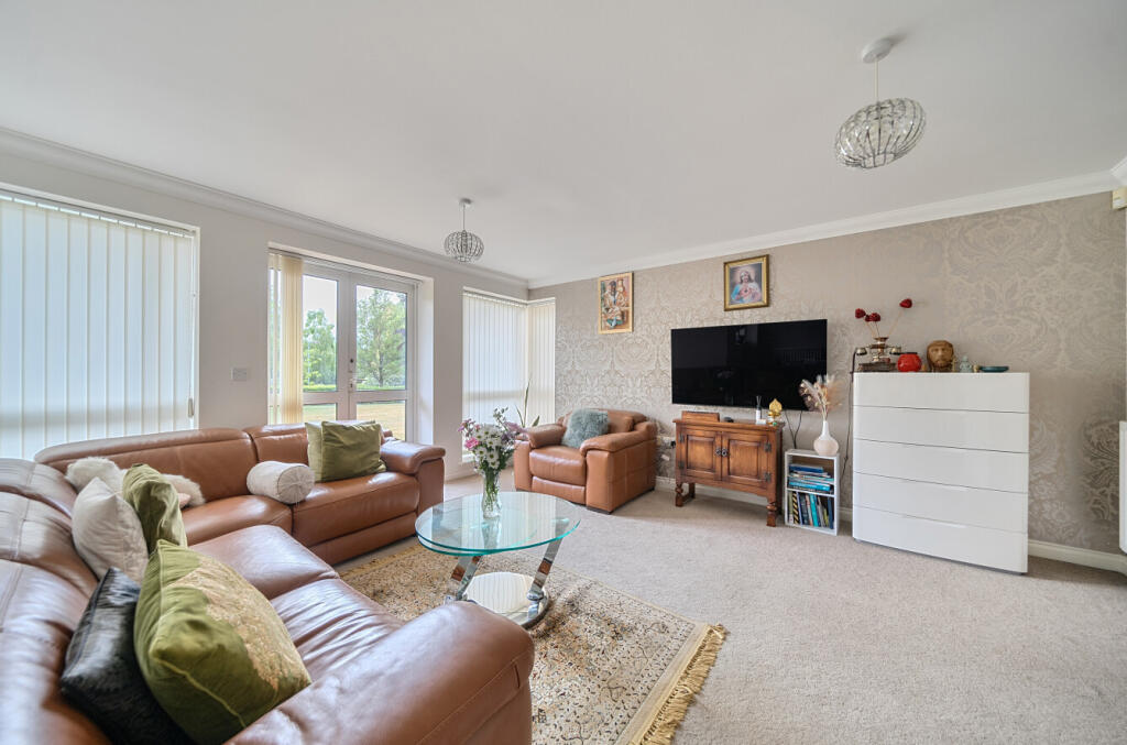 Sparkes Close, Bromley, Kent, BR2 photo 2