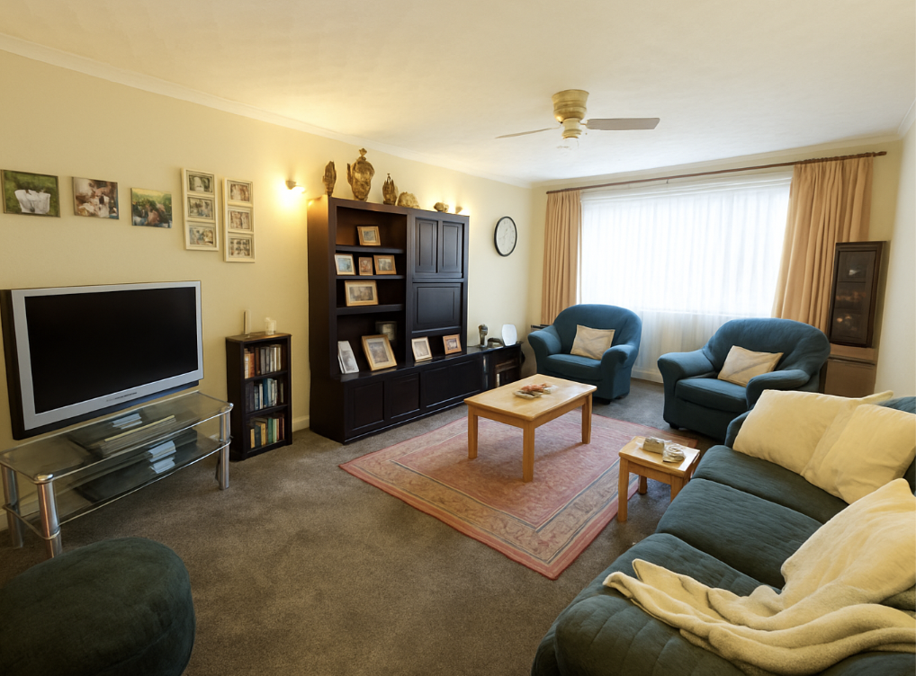 78 Swanspool photo 5