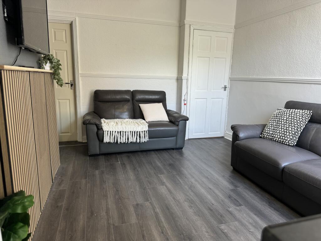 Main image of property: West End Student House // 4 Bed // 2027-28