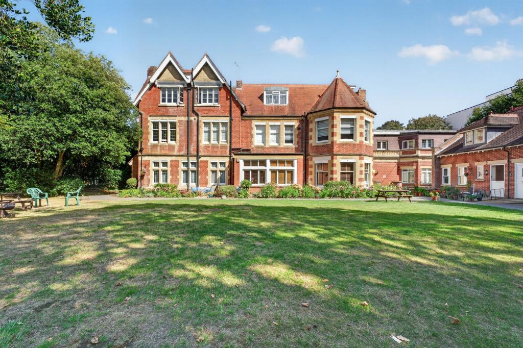 Main image of property: Derby Road, Roysdean Manor, BH1