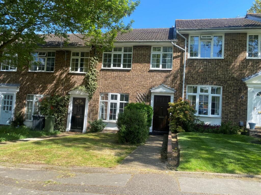 Main image of property: Oakfields, Guildford, GU3