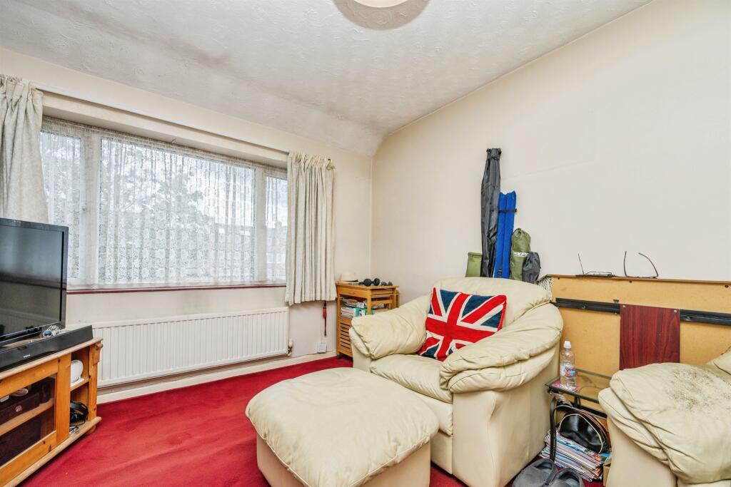 Oakenshaw Road, Redditch photo 5