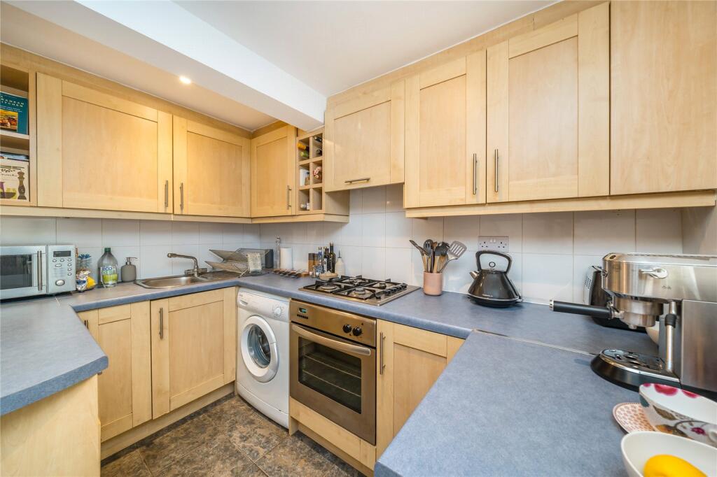 Apartment in London - View 4
