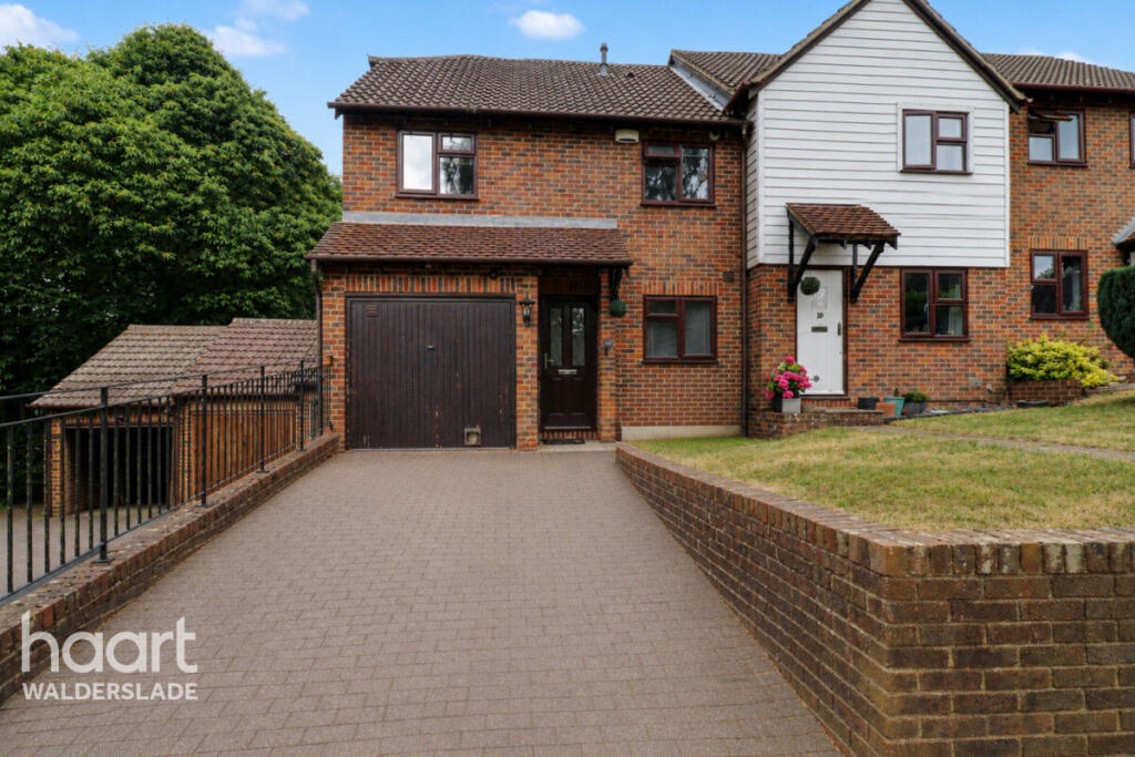 3-bed terraced on Silver Tree Close, Walderslade Woods, £375,000