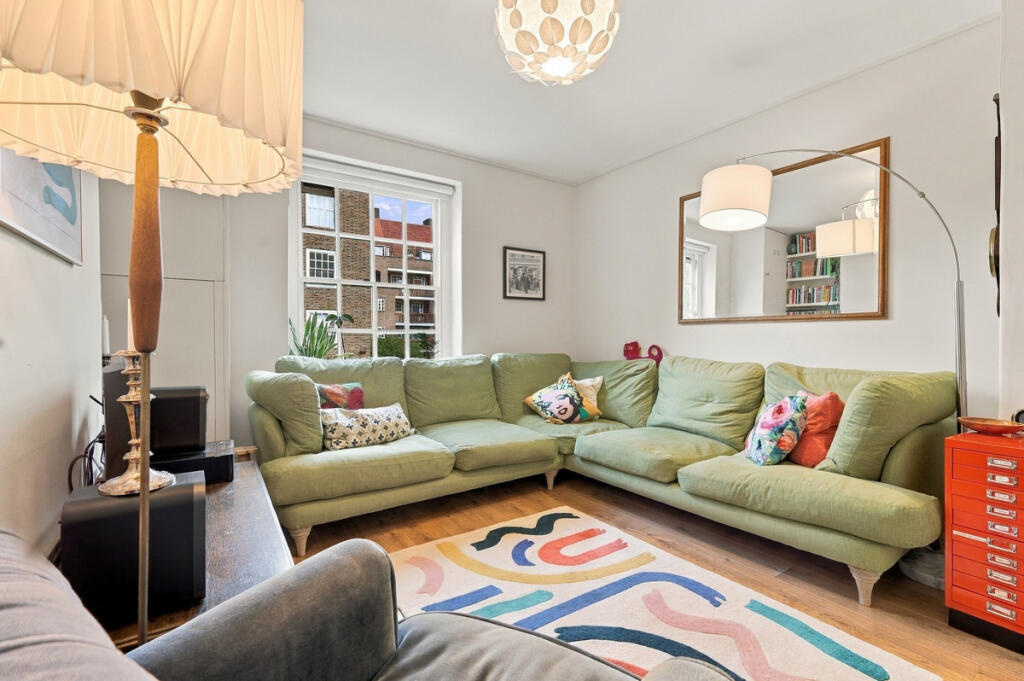 Apartment in London - View 4