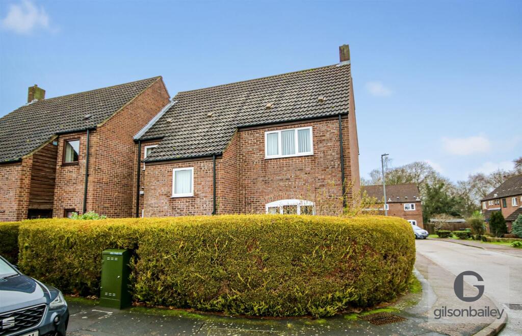 4-bed semi-detached on Middleton Crescent, Costessey, £300,000