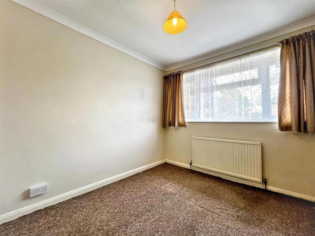 Meadowside, Abingdon - View 4