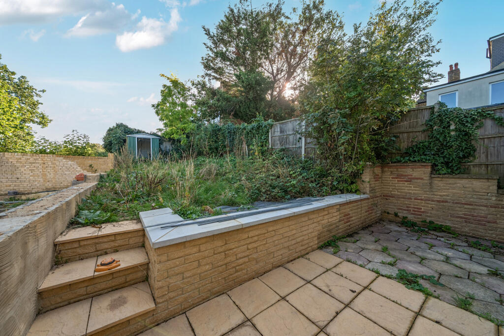 House in London - View 4