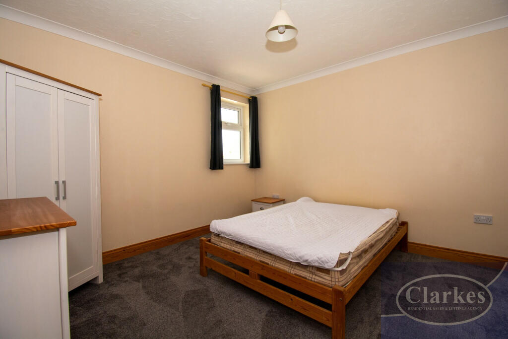 Additional image 7 of Redhill Drive, Winton