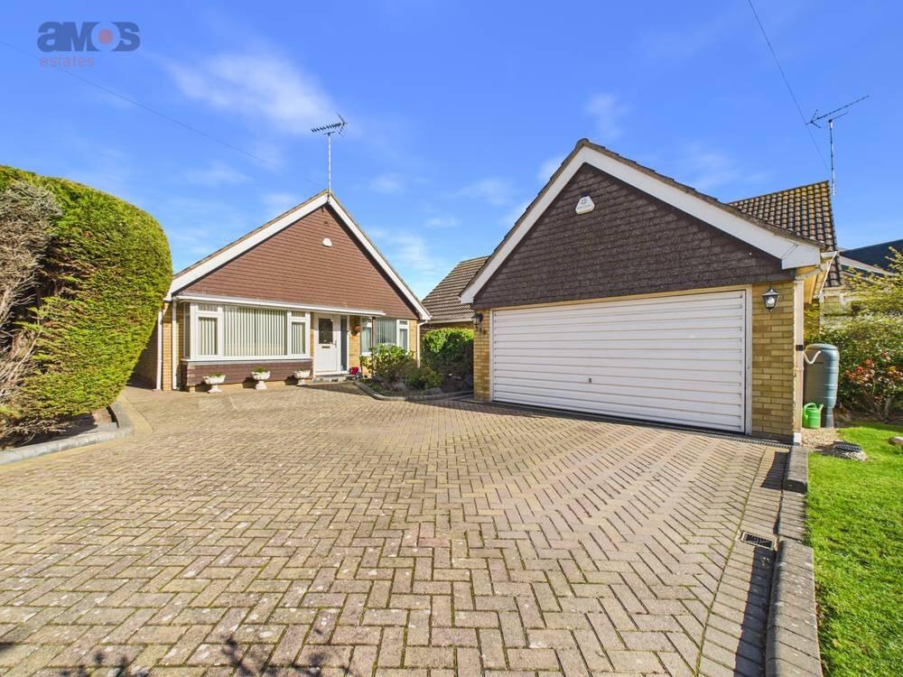 Main image of property: Rectory Road, Hawkwell, Essex, SS5 4JX