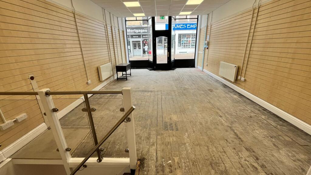 Main image of property: Leeming Street, Mansfield, NG18