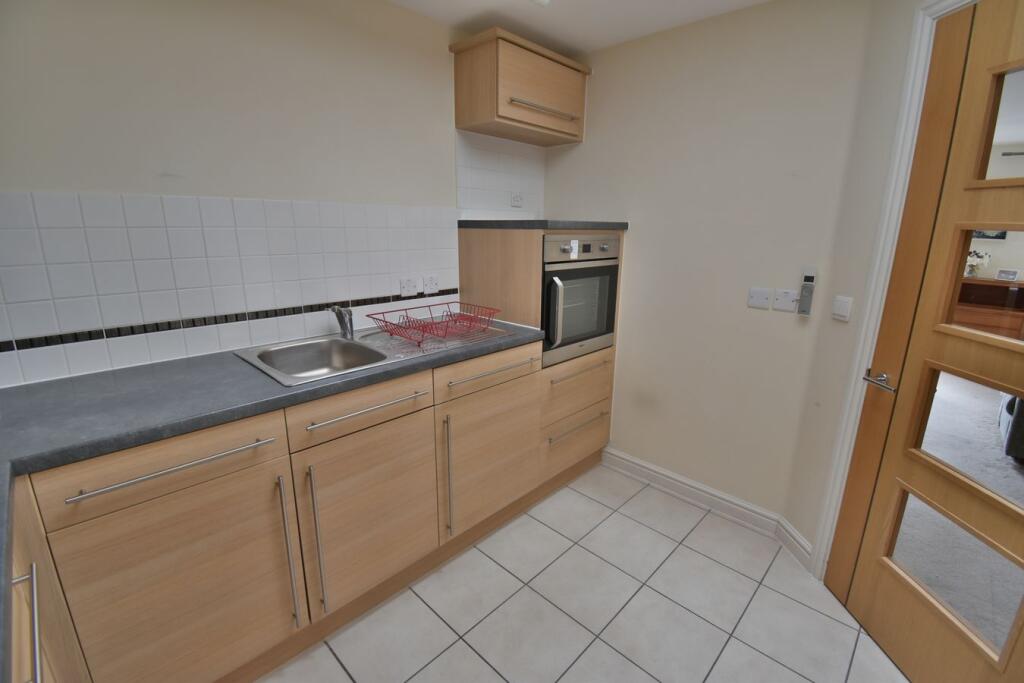 Apartment in Bournemouth - View 5