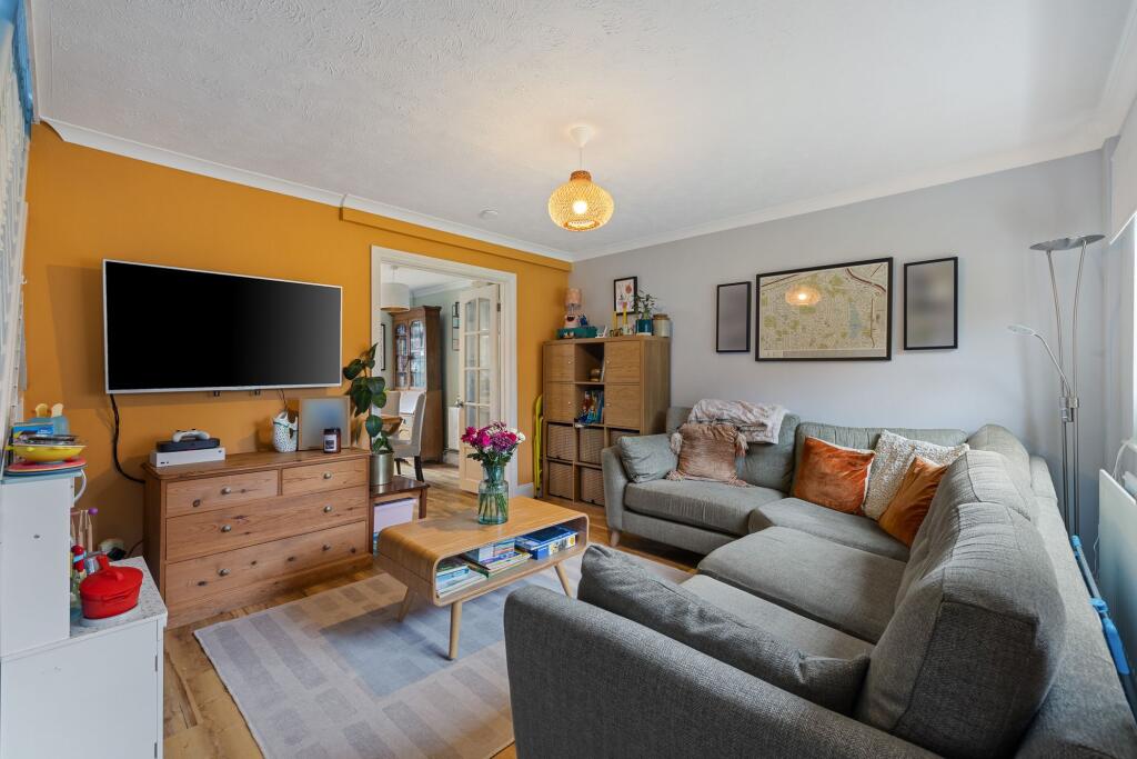 Blackthorne Close, Bordon, GU35 - View 4