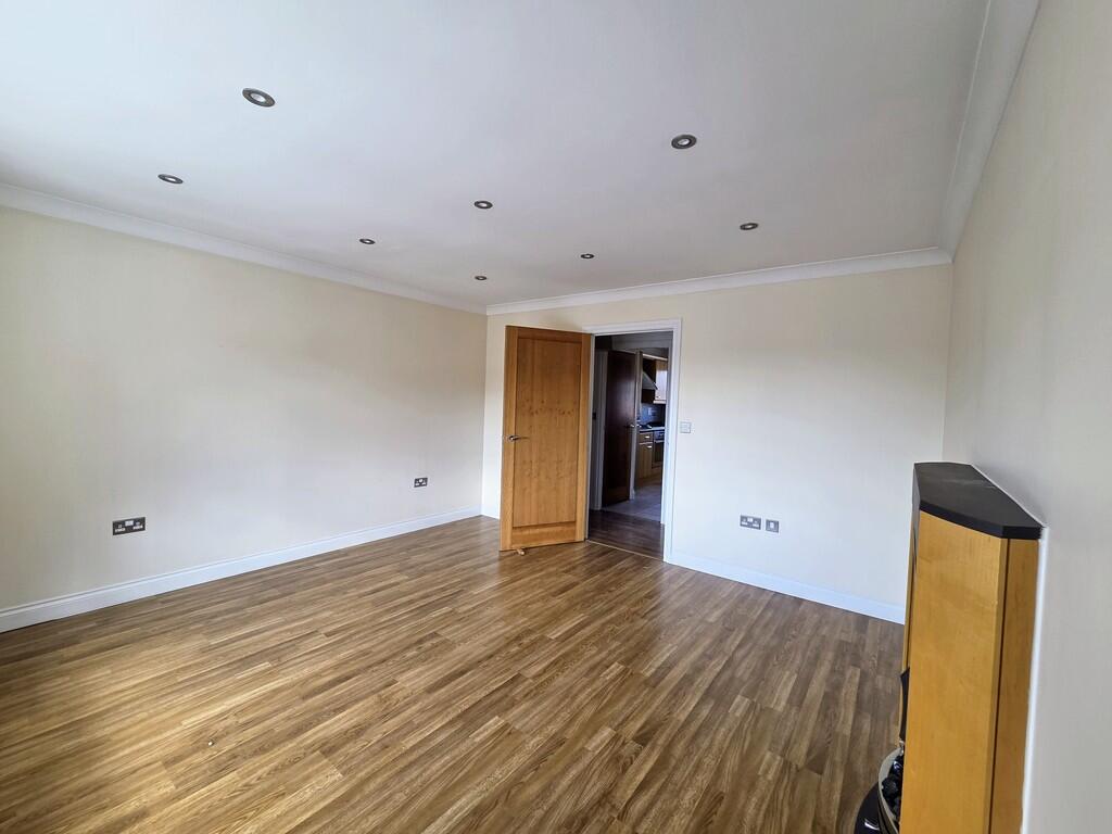 Apartment in Chorley, Euxton - View 4