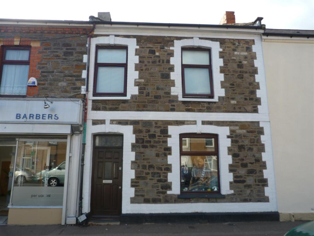 Cathays Terrace, Cathays