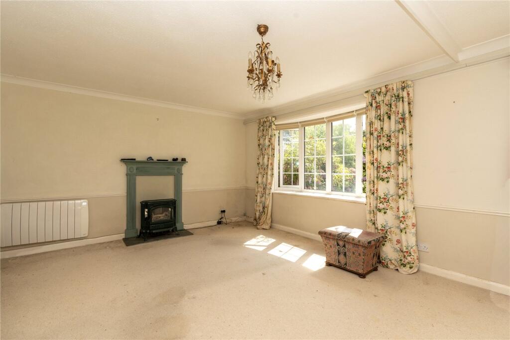 House in Truro - View 4