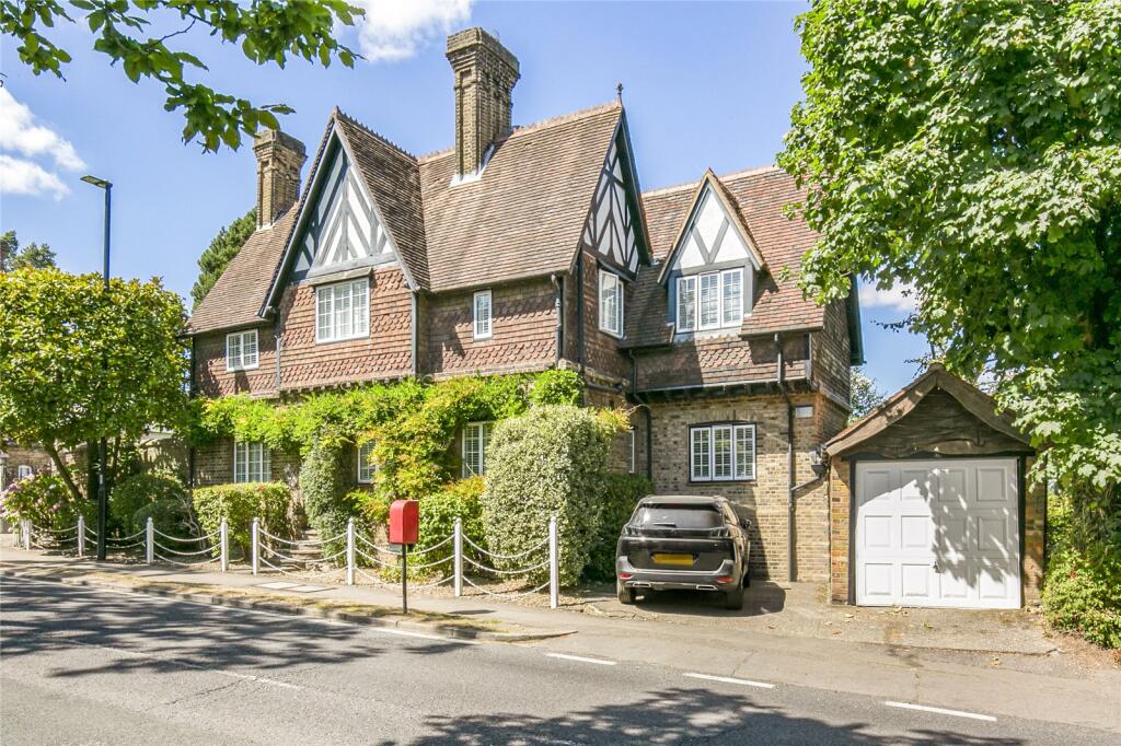 Main image of property: Camlet Way, Hadley Wood, EN4