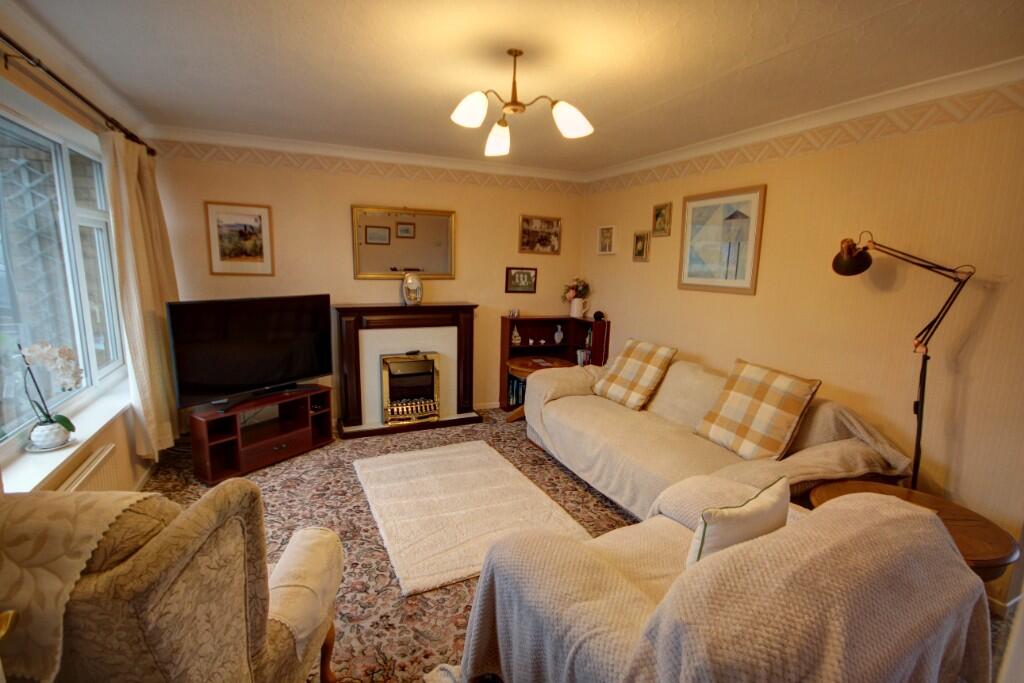 48 St. Andrews Road, Whitby, North Yorkshire, YO21 photo 2